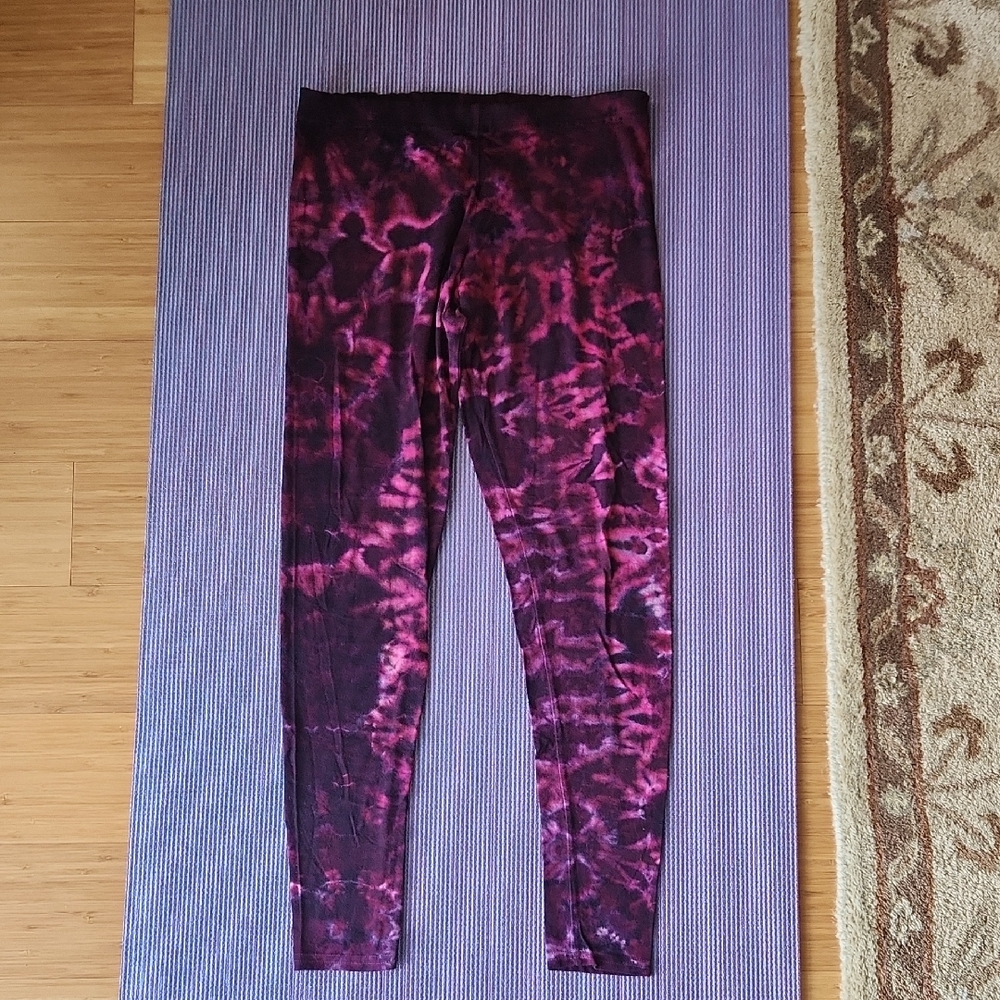 Purple Tie Dye Leggings S/M yoga hippie music festival